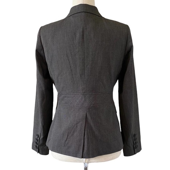 Banana Republic Gray Lightly Structured Blazer Jacket Size 6P Career Business - Picture 5 of 8